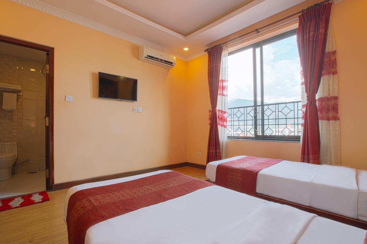 Hotel Pokhara Goodwill Esterno foto