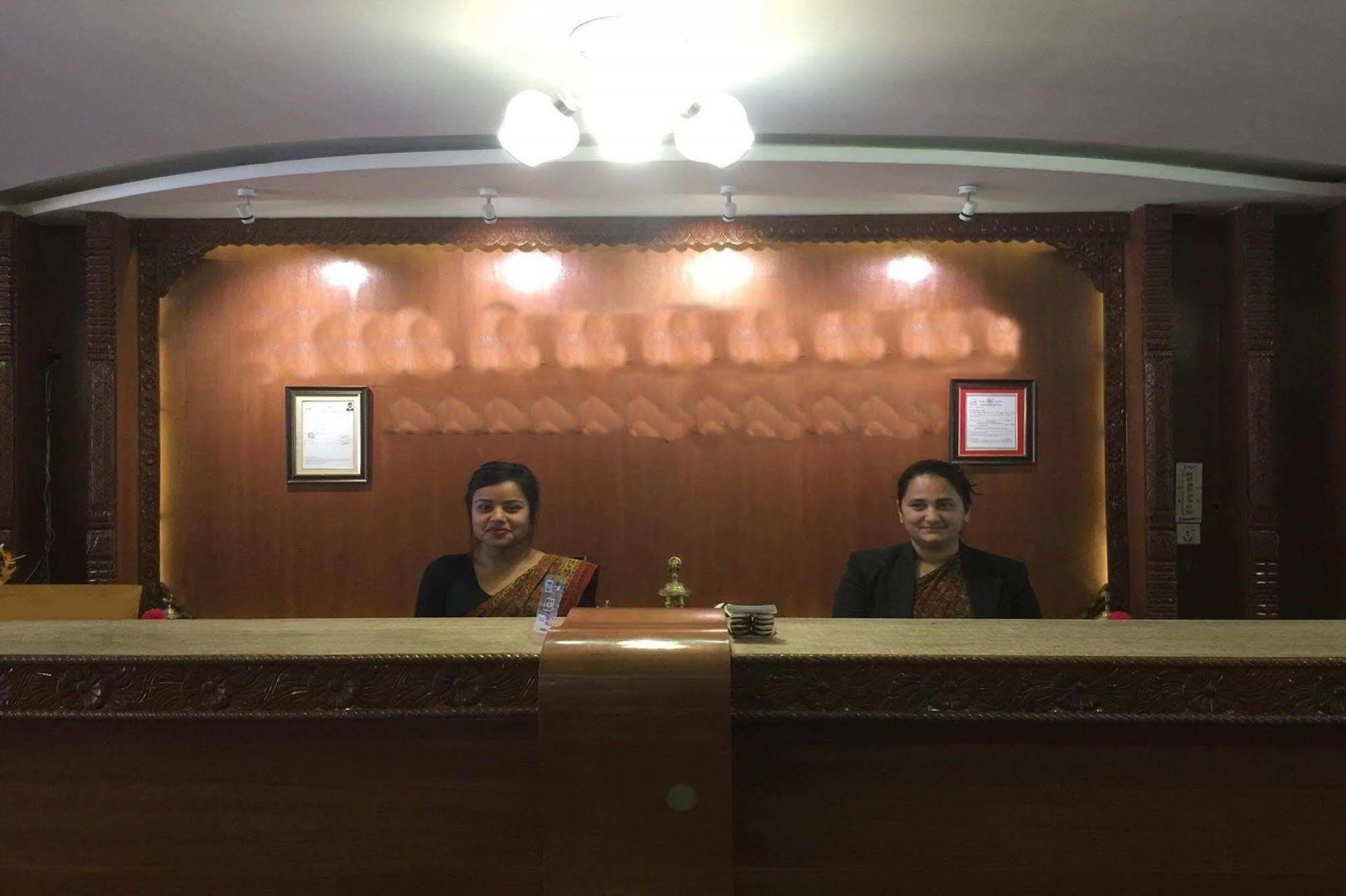 Hotel Pokhara Goodwill Esterno foto