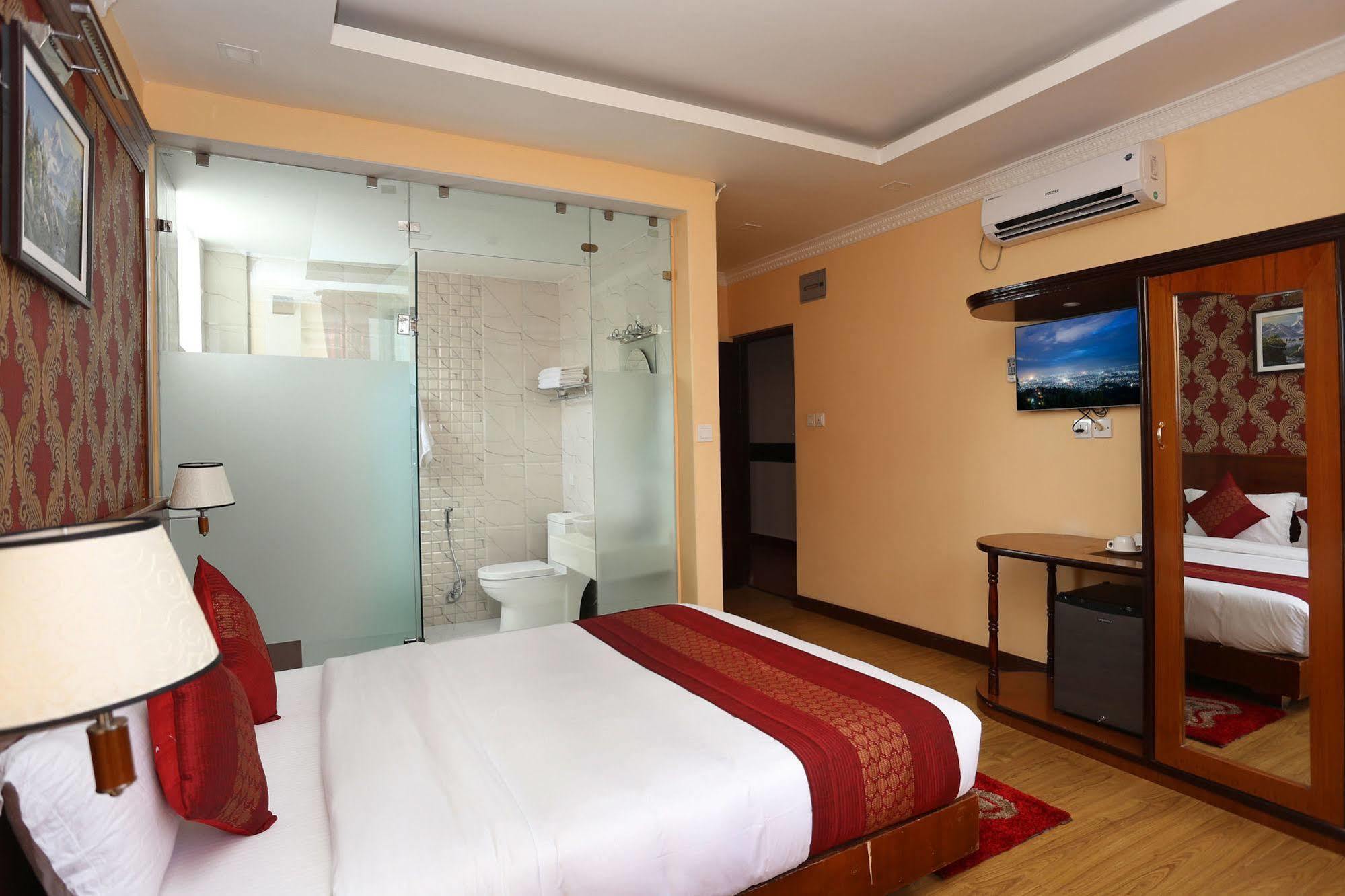 Hotel Pokhara Goodwill Esterno foto