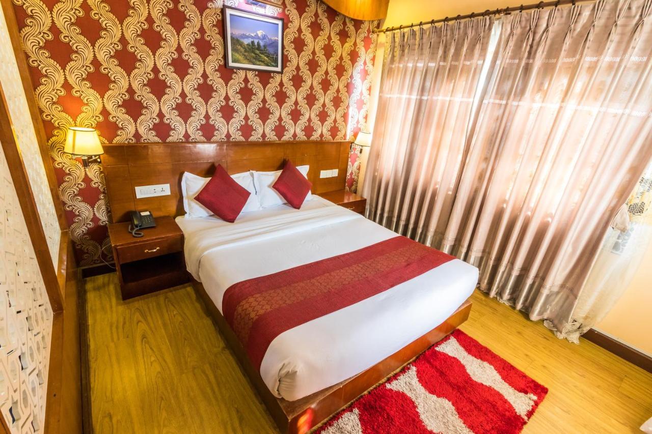 Hotel Pokhara Goodwill Esterno foto